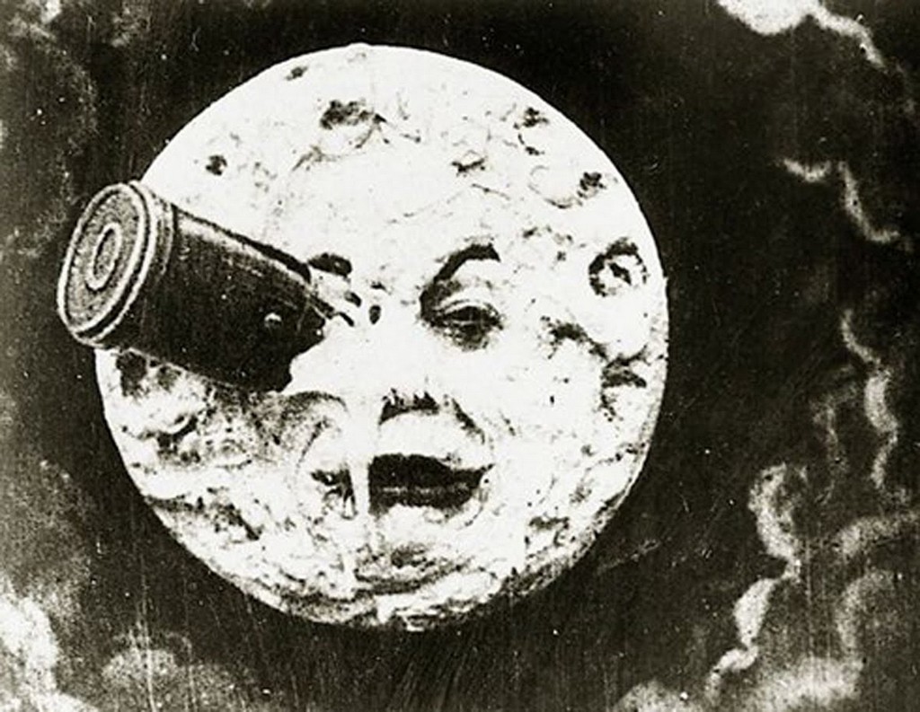 le-voyage-dans-la-lune-oeil